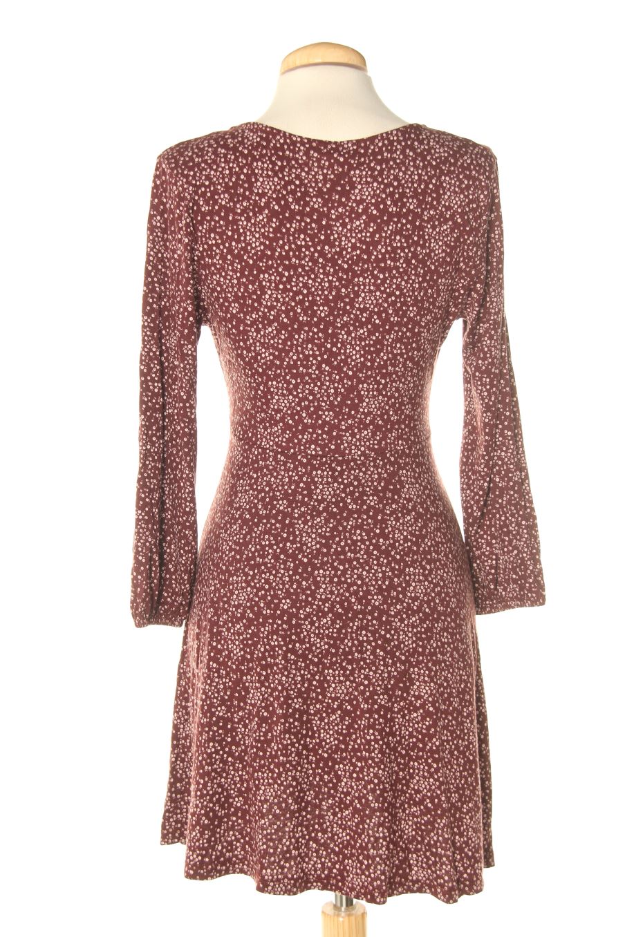 Robe casual Pull & Bear de la taille M, de couleur fleurs