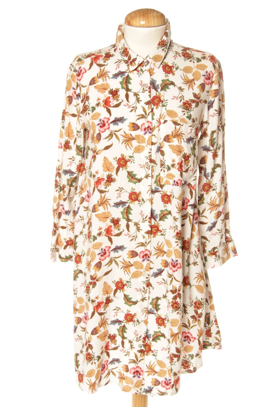 Robe casual Stradivarius de la taille S, de couleur fleurs