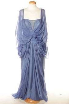 Aufwändiges Kleid 42 MISURA COSTURA