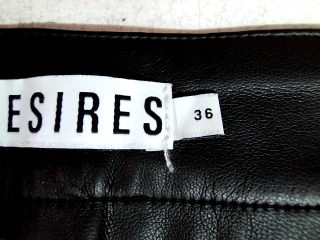Jupe DESIRES de la taille 36, de couleur noir de synthétique