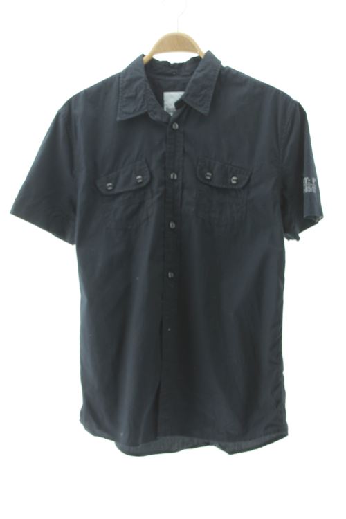 Chemise à manches courtes