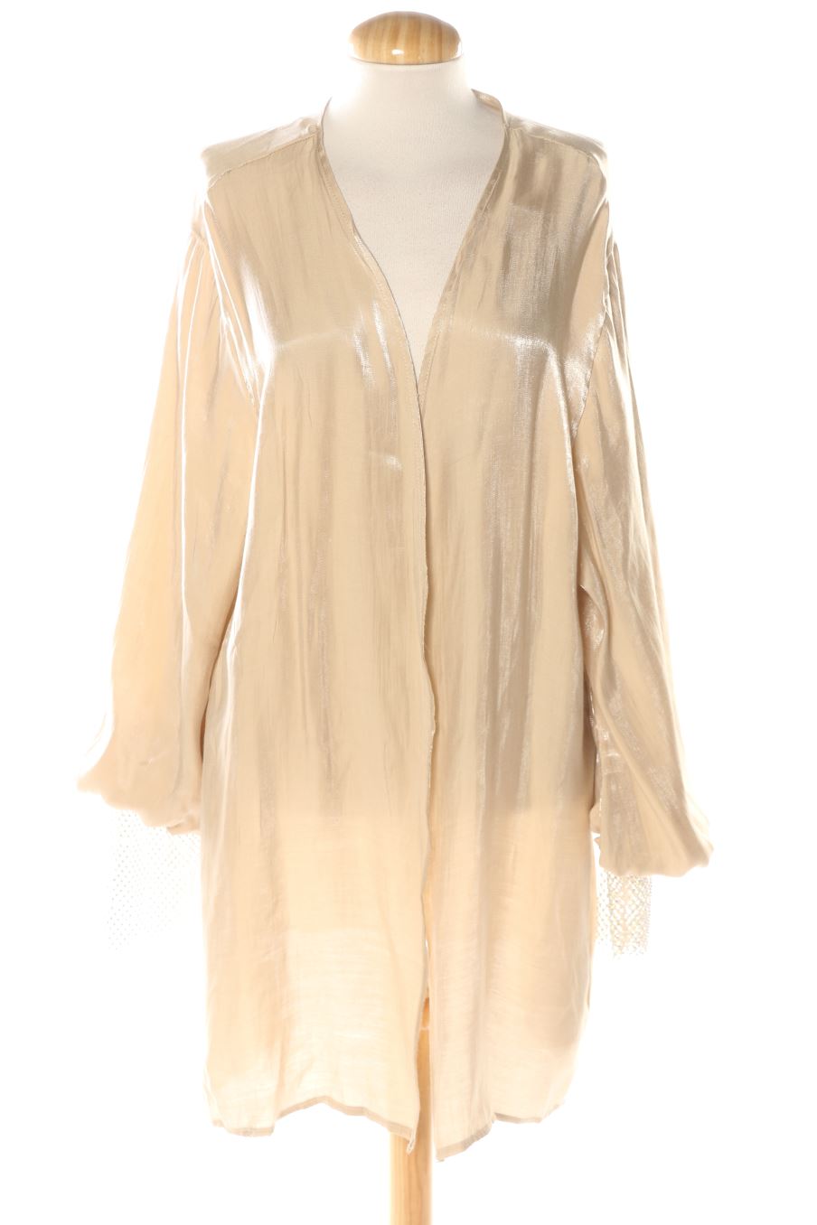Gilet JASMINAH de la taille Taille unique, de couleur beige