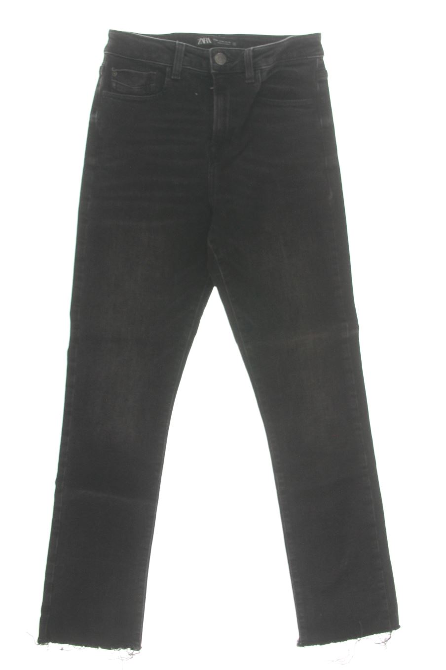 Jeans Zara de la taille 36, de couleur noir de denim