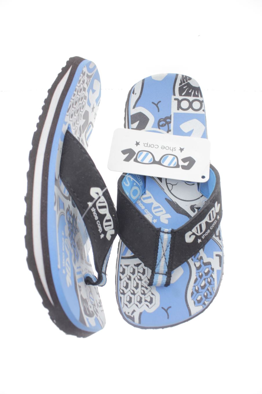 Tong Cool Shoes de la taille 29 avec une étiquette