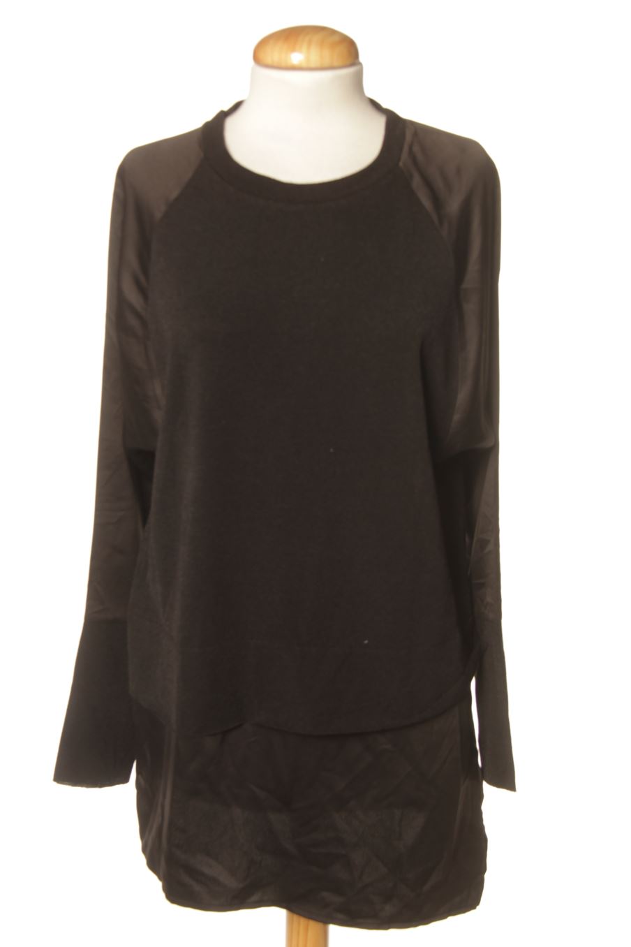 Jersey de Zara de la talla S, de color negro