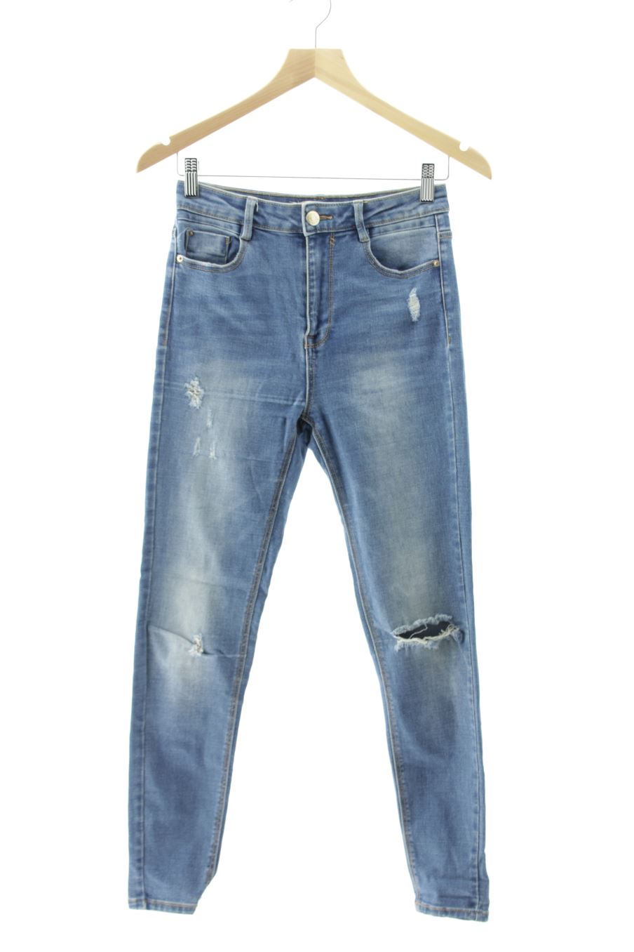 Jeans Stradivarius de la taille 36, de couleur bleu de denim