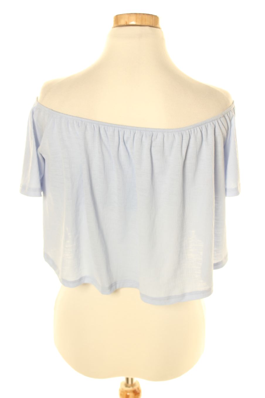 Top Bershka de la taille S, de couleur bleu