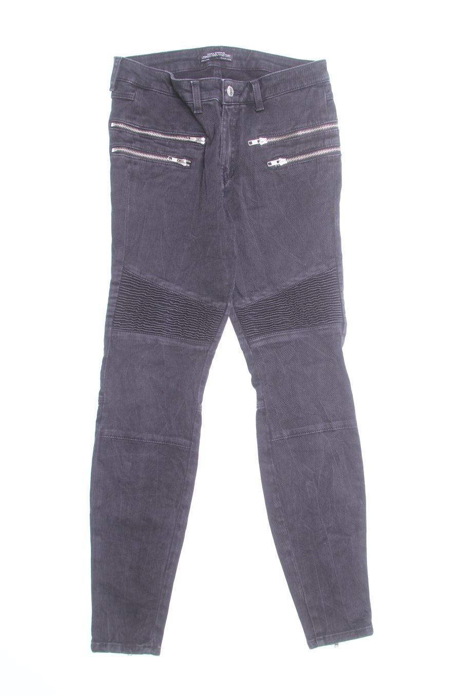 Vaqueros de Zara de la talla 36, de color negro de ropa vaquera