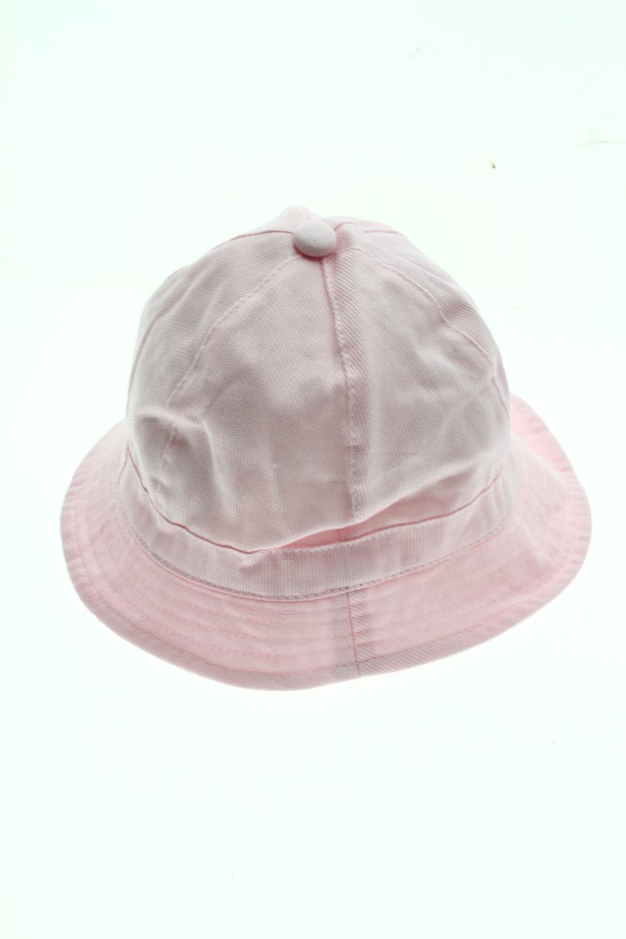 Bonnet Mjunior de la taille 40 cms avec une étiquette