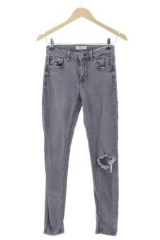 Jeans 36 Bershka, photo 1 sur 2