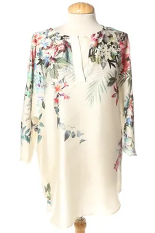 Blusa a maniche corte S Zara, foto 1 di 2