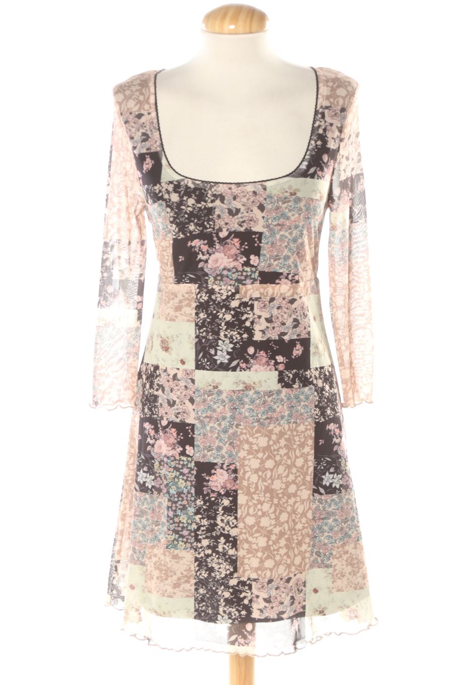 Einfaches Kleid von STR Größe M, Farbe Geblümt, für