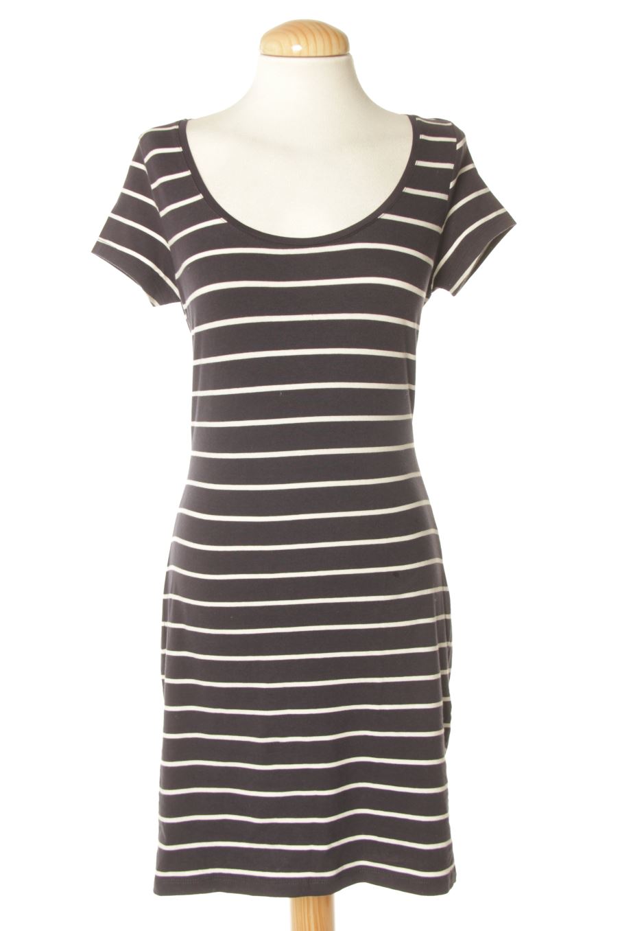 Vestido casual de H&M de la talla S, de color rayas