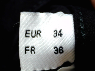 Jeans C&A de la taille 36, de couleur noir de denim
