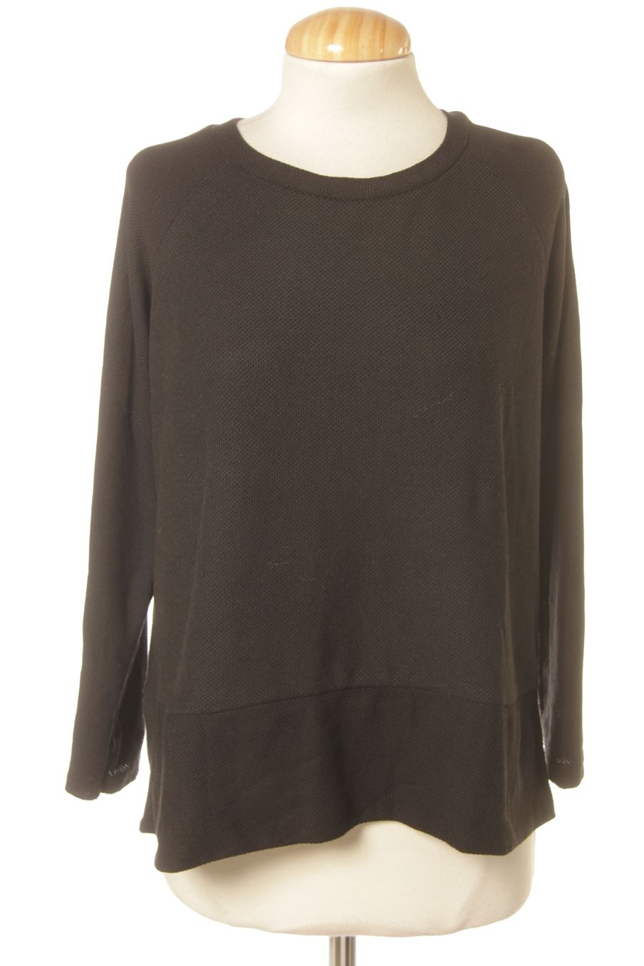 Sudadera de NUOVA COLLEZIONE de la talla M, de color negro