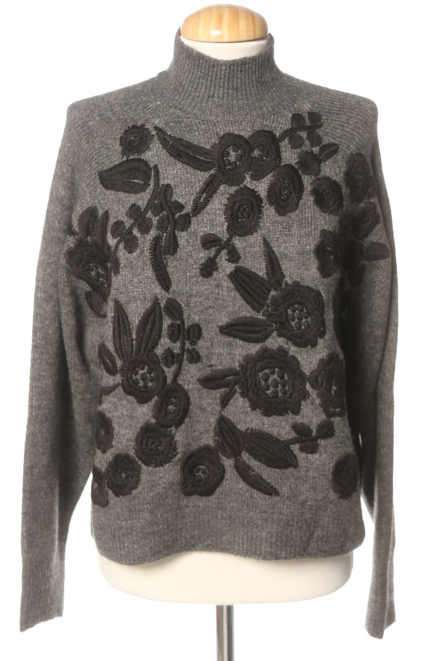 Pull Sfera de la taille S, de couleur gris