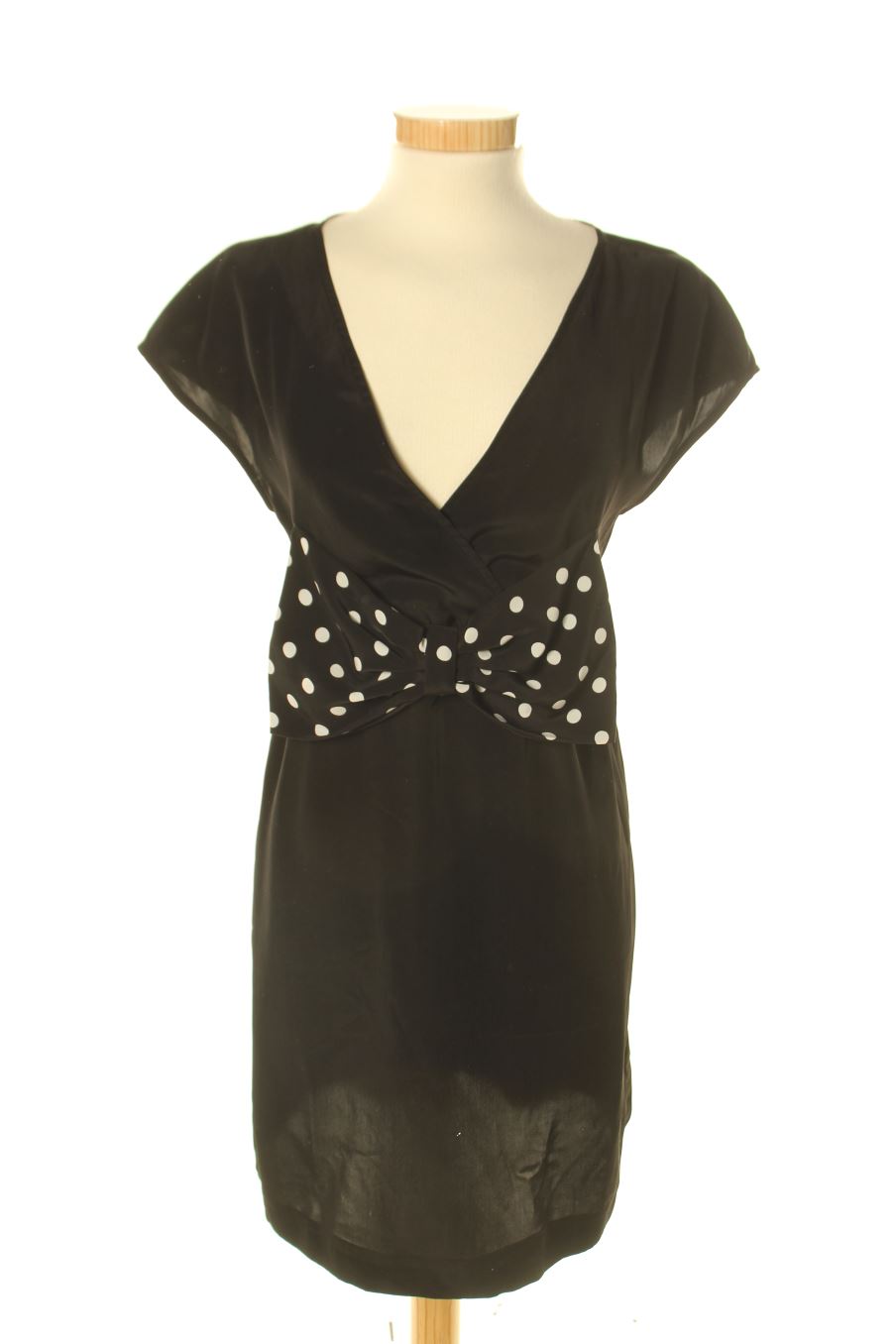 Vestido casual de H&M de la talla 36, de color negro