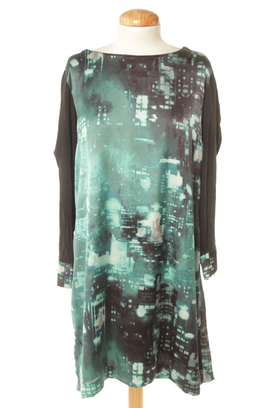 Vestido casual de Divas de la talla 48, de color estampado
