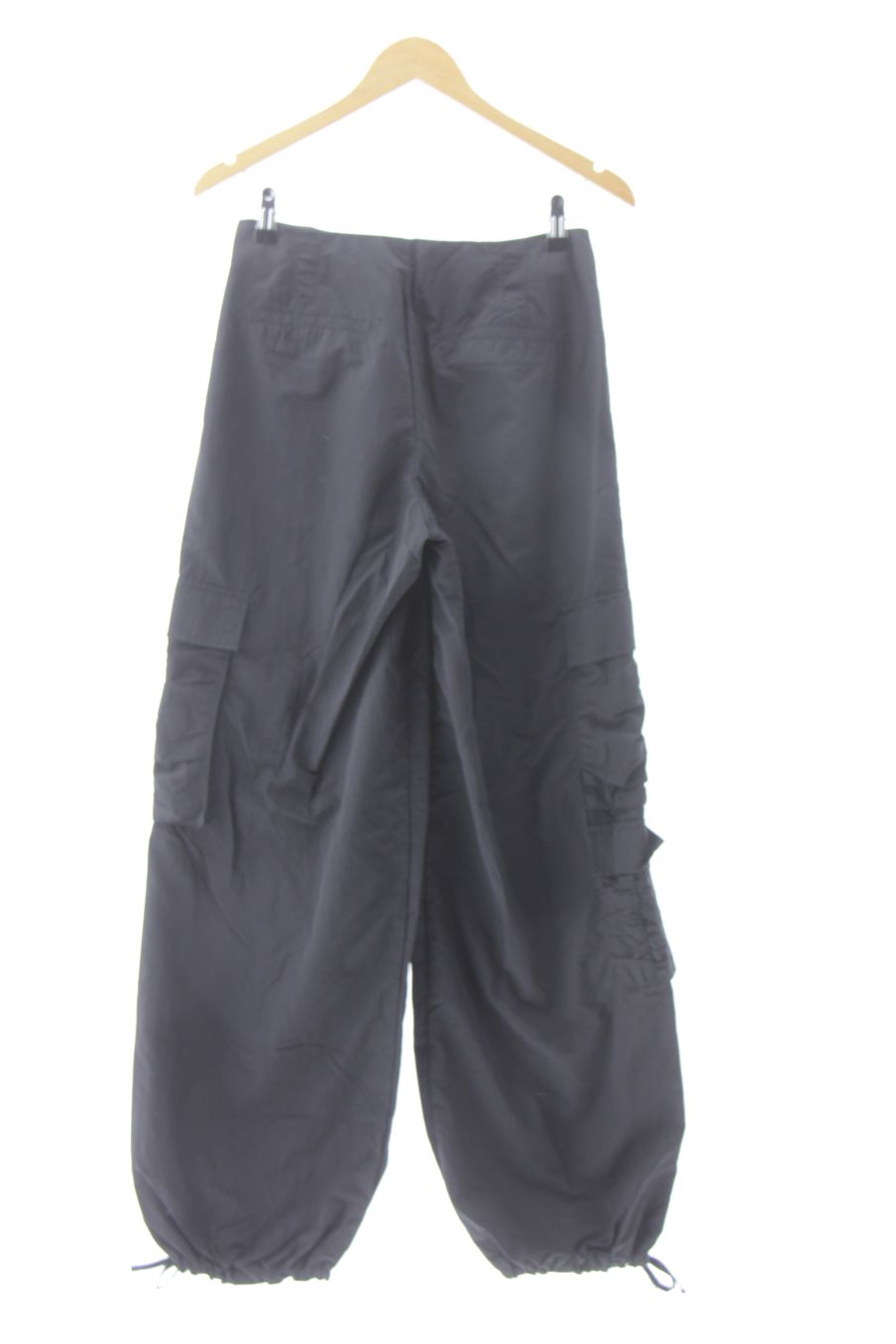 Pantalon Zara de la taille XS, de couleur noir