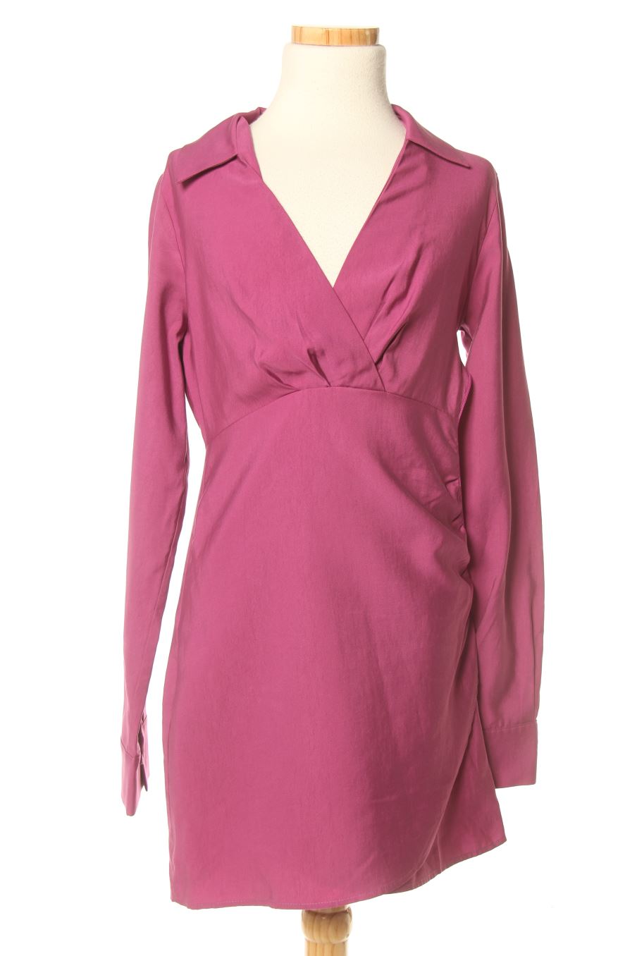 Robe casual Pull & Bear de la taille XS, de couleur pourpre