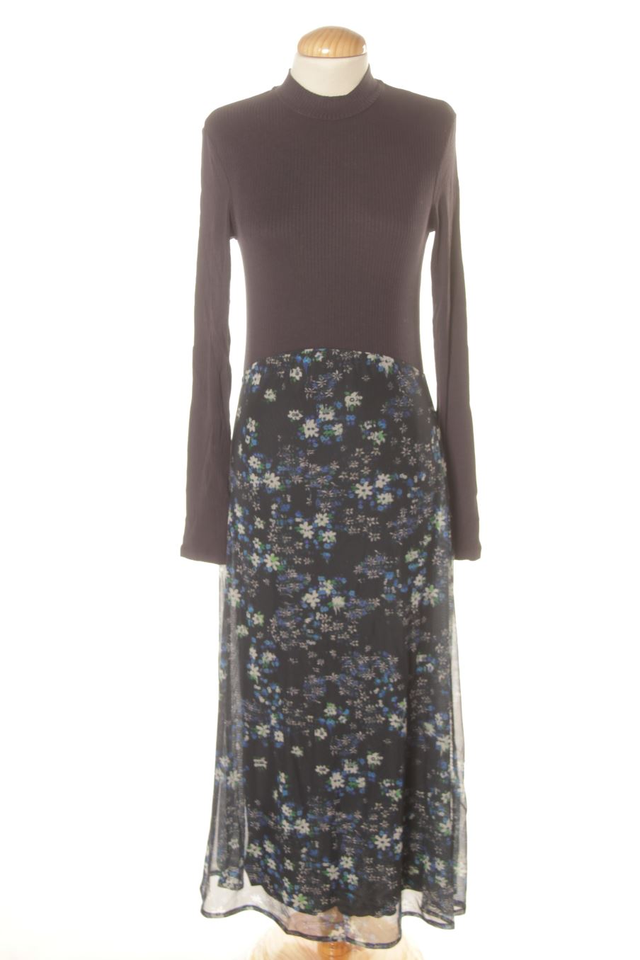 Robe casual Desigual de la taille M, de couleur fleurs
