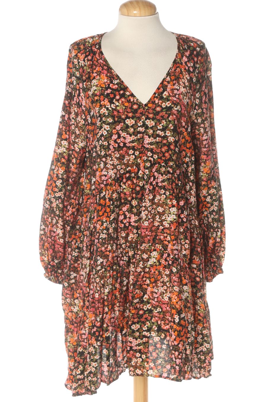 Einfaches Kleid von H&M Größe M, Farbe Geblümt, für