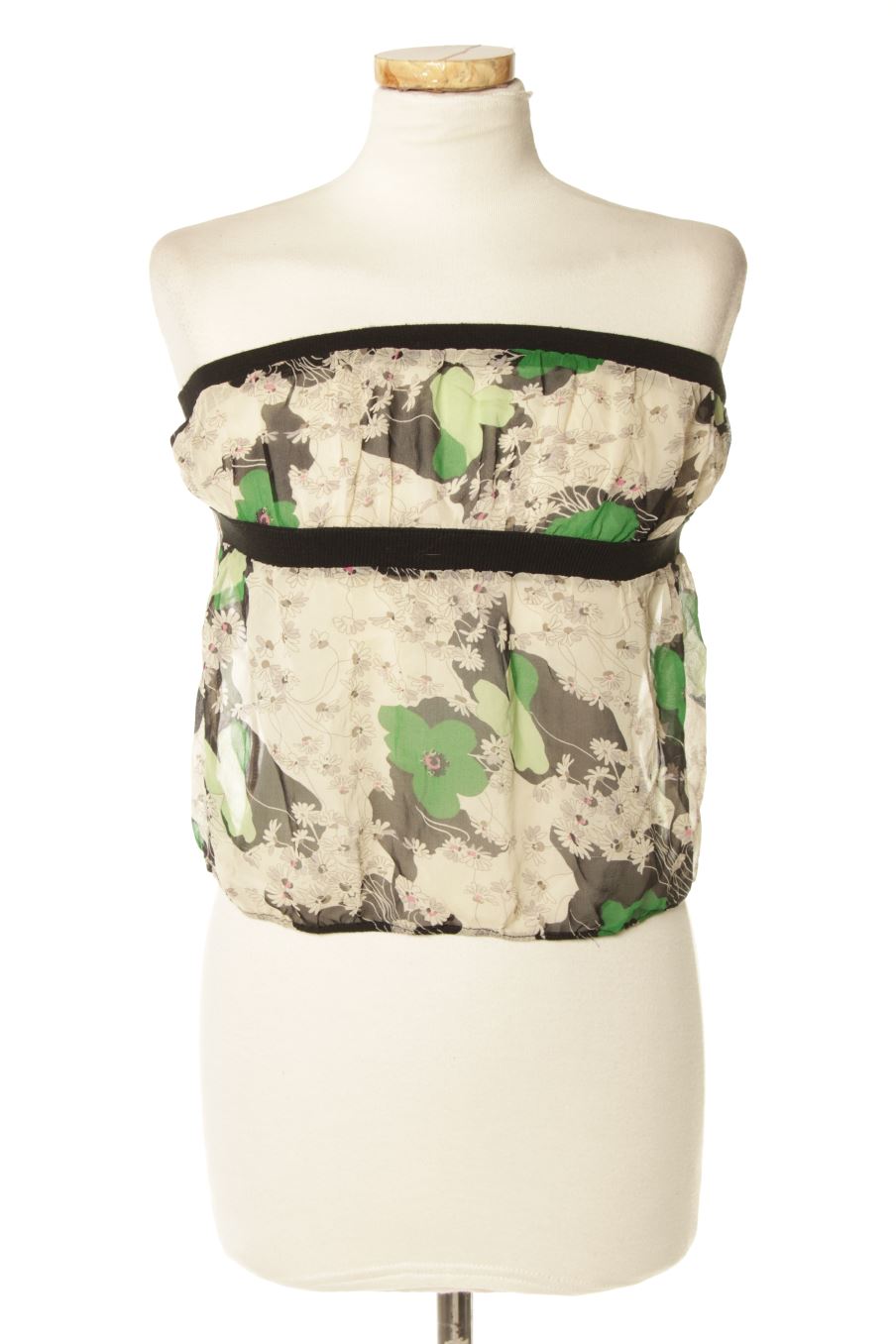Top Maje de la taille S, de couleur fleurs