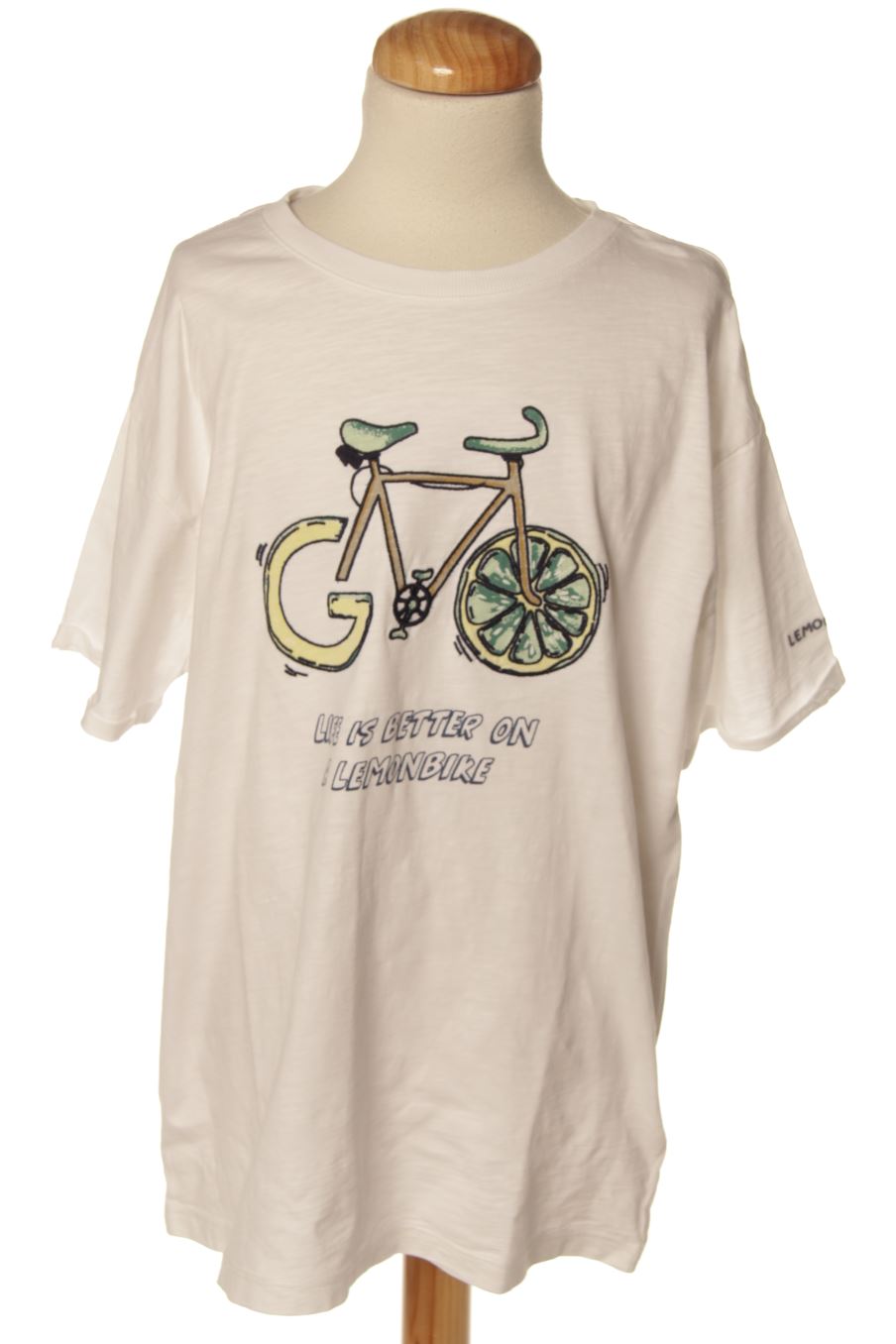 Camiseta de El Corte Ingles de la talla 15 años de segunda mano