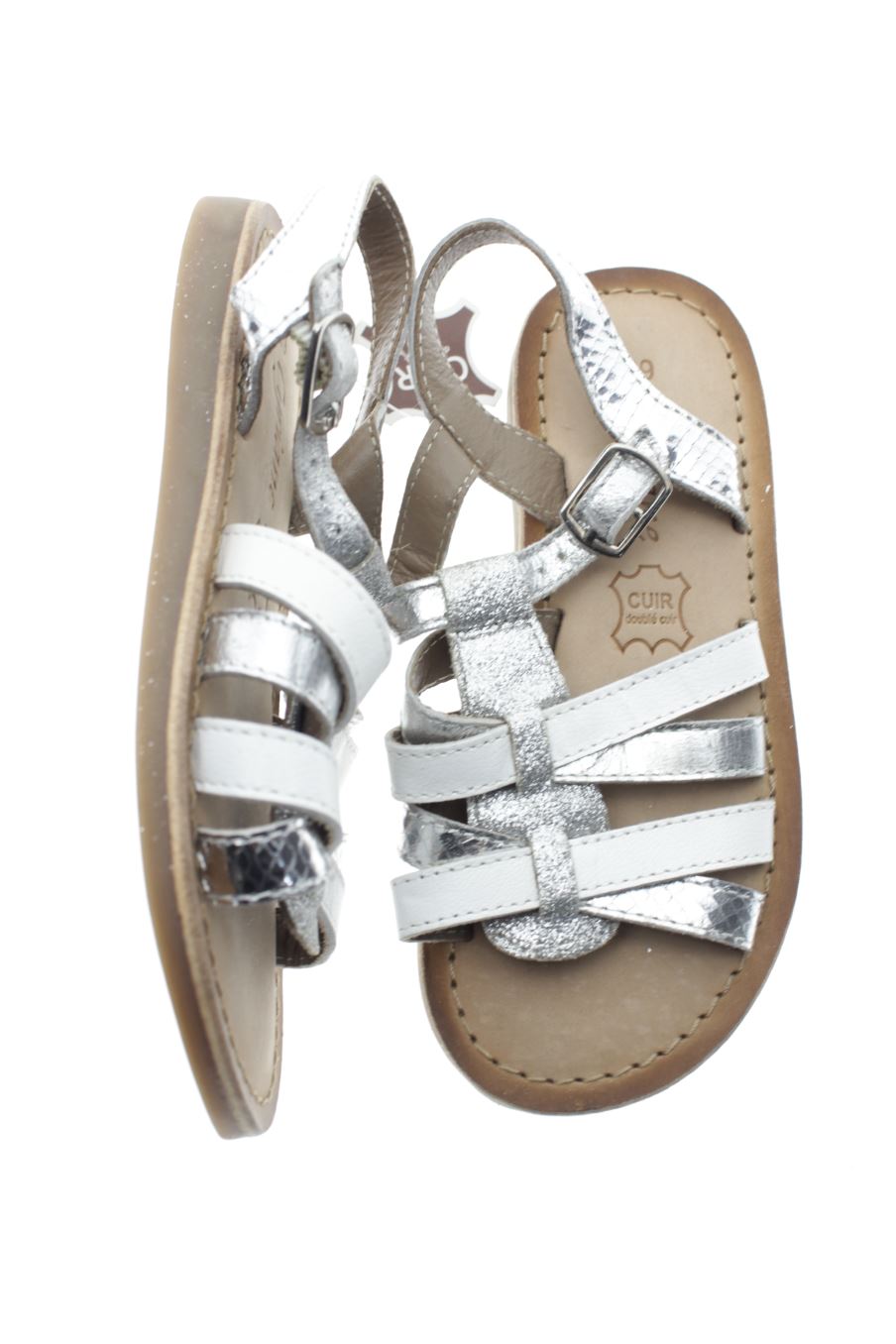 Sandalias de Cyriane de la talla 29 con etiqueta