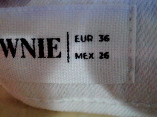 Jeans Brownie de la taille 36, de couleur blanc de denim