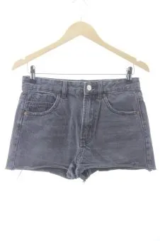 Pantalón corto 36 Stradivarius, foto 1 de 2