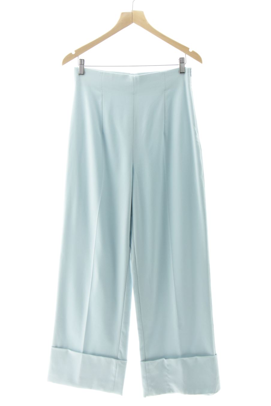 Pantalon Zara de la taille M, de couleur bleu