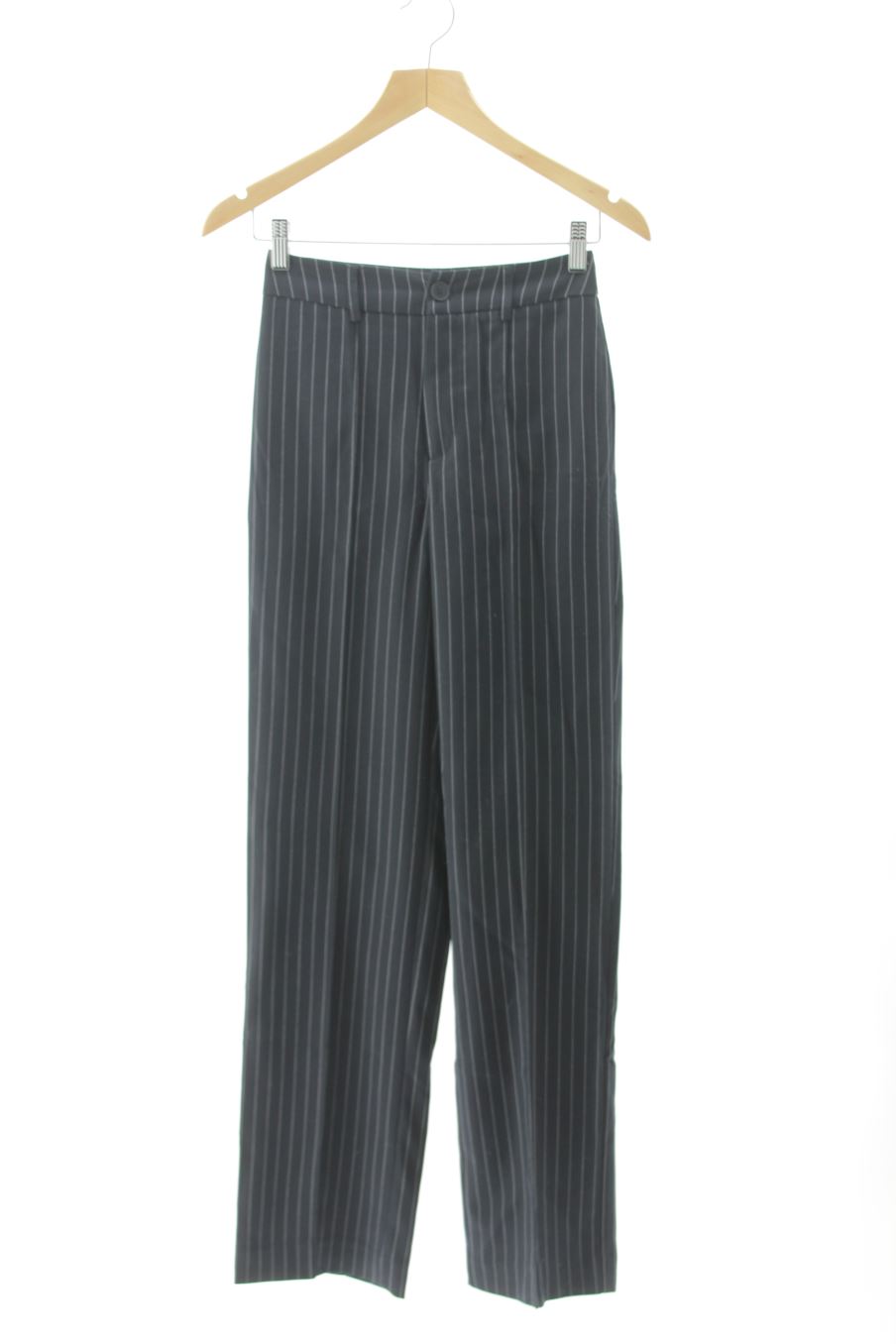 Pantaloni de Stradivarius de la talla 32, de color blu oltremare