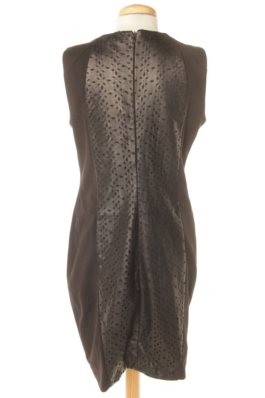 Robe casual Fórmula Joven de la taille 42, de couleur noir