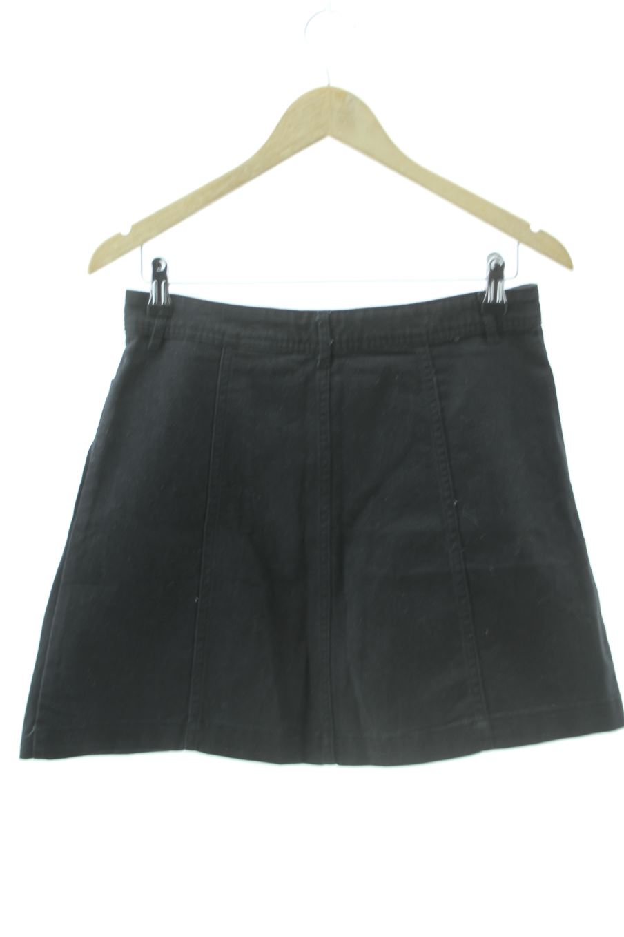 Jupe H&M de la taille 40, de couleur noir de denim