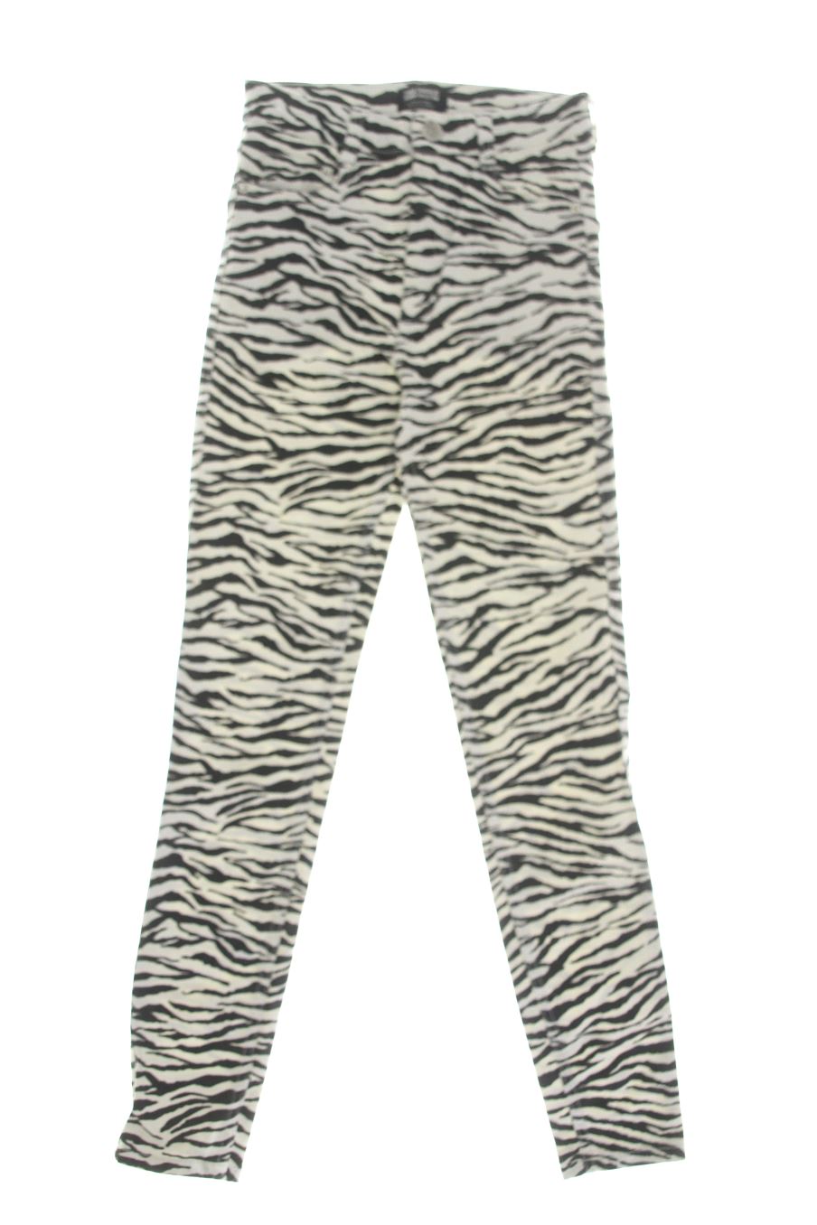 Jeans de Trf (ZARA) de la talla 34, de color stampa animalier