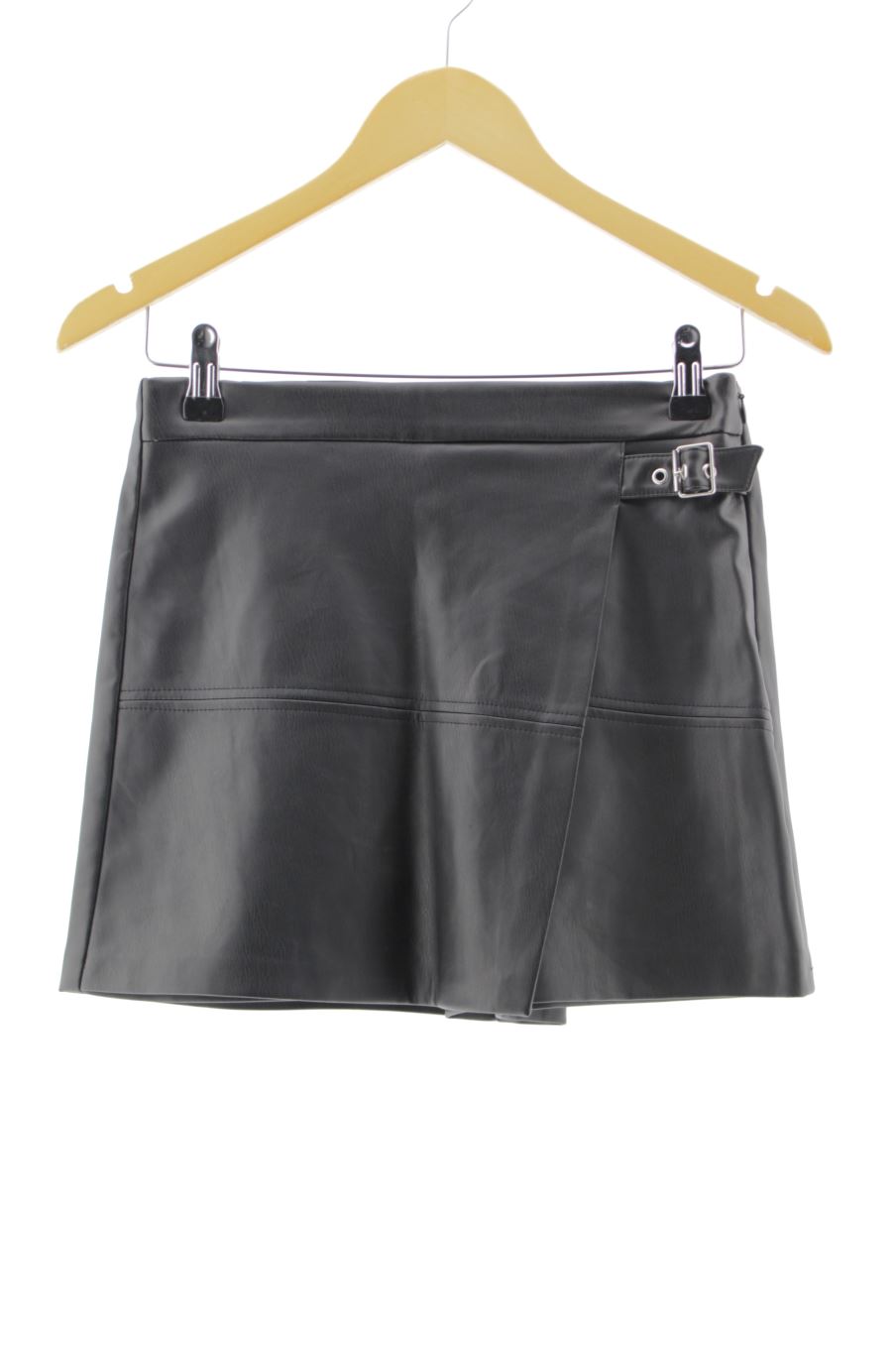 Pantalon corto de Zara de la talla 13 años de segunda mano