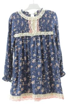 Aufwändiges Kleid 116 Unit