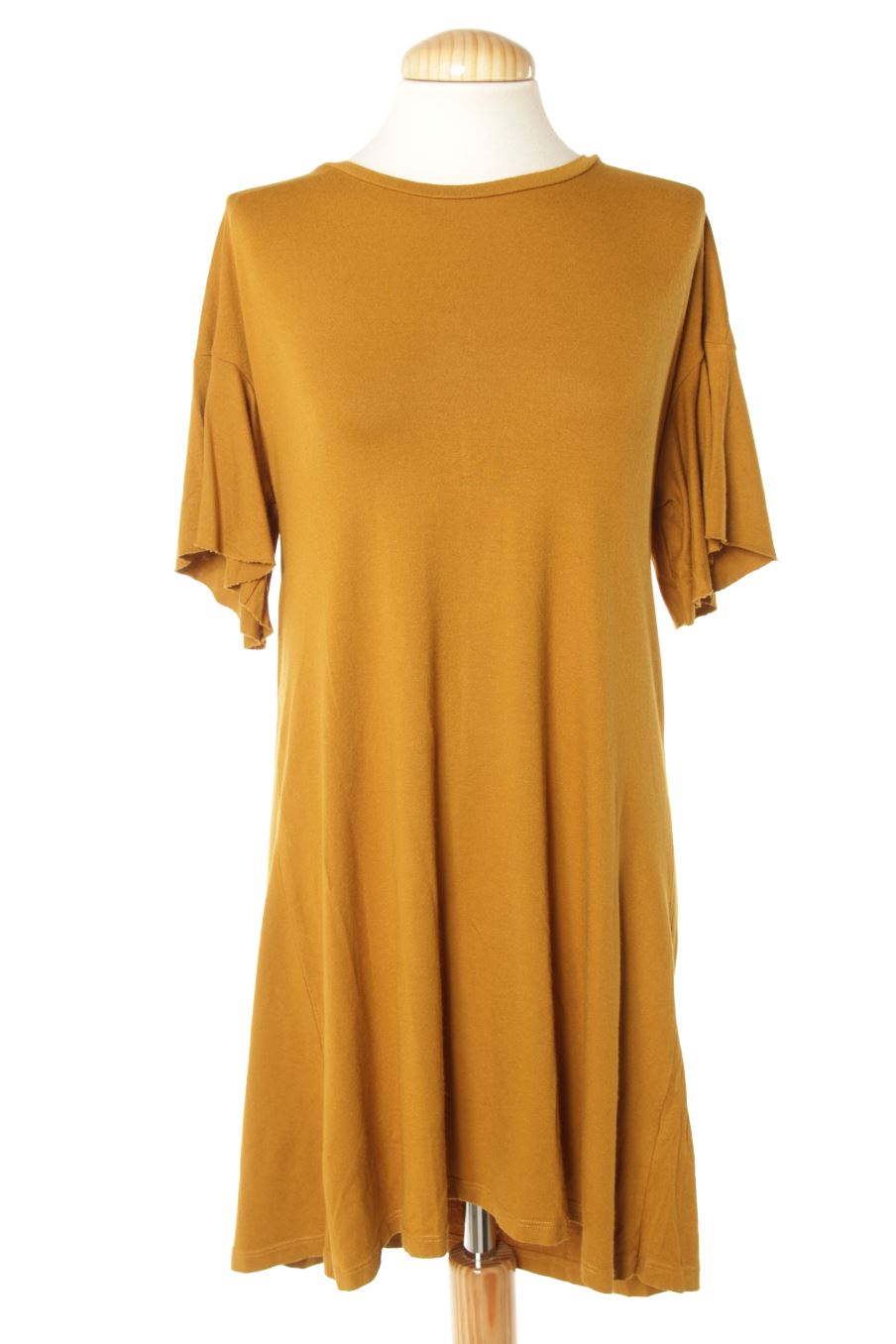 Robe casual Pull & Bear de la taille M, de couleur moutarde