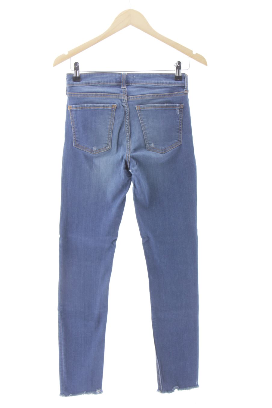 Jeans Zara de la taille 36, de couleur bleu de denim