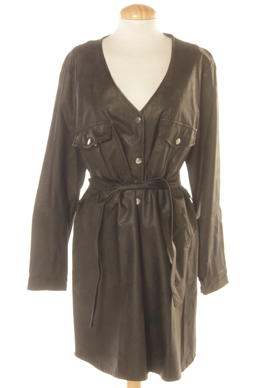 Camicia de Valentina de la talla XXL, de color nero