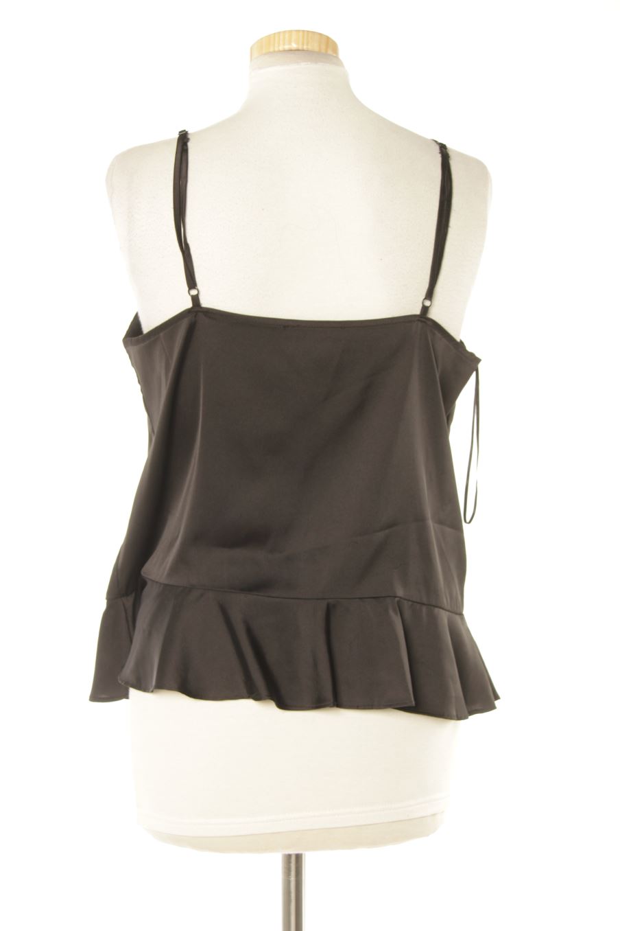 Top Mango de la taille M, de couleur noir
