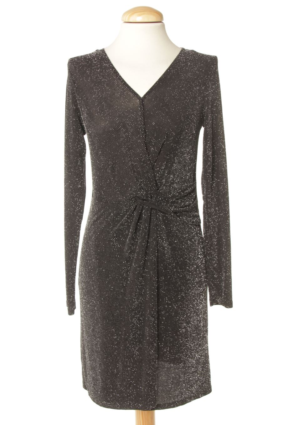 Vestido elegante de Pull & Bear de la talla M, de color estampado