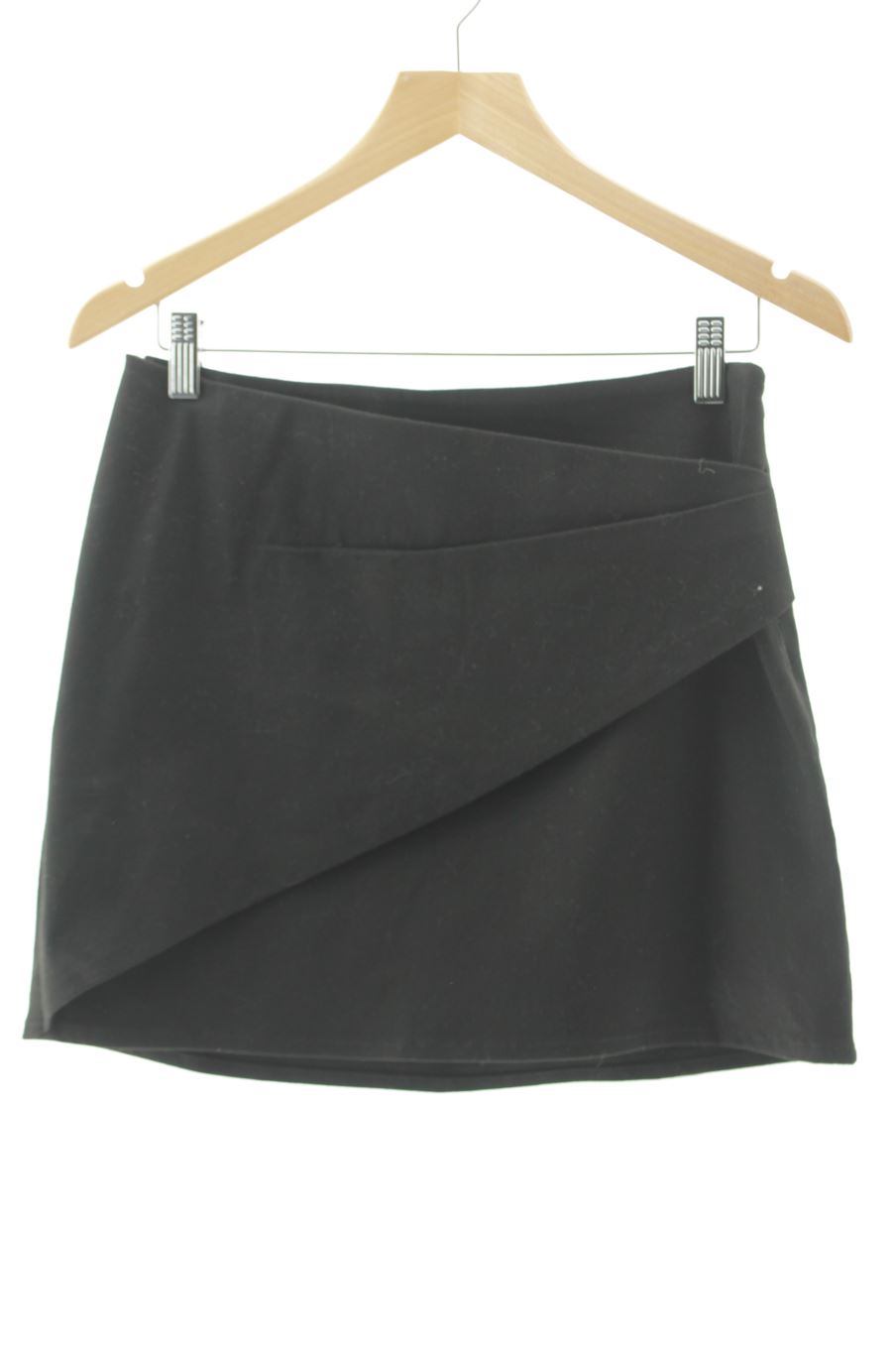 Falda de Desigual de la talla M, de color negro