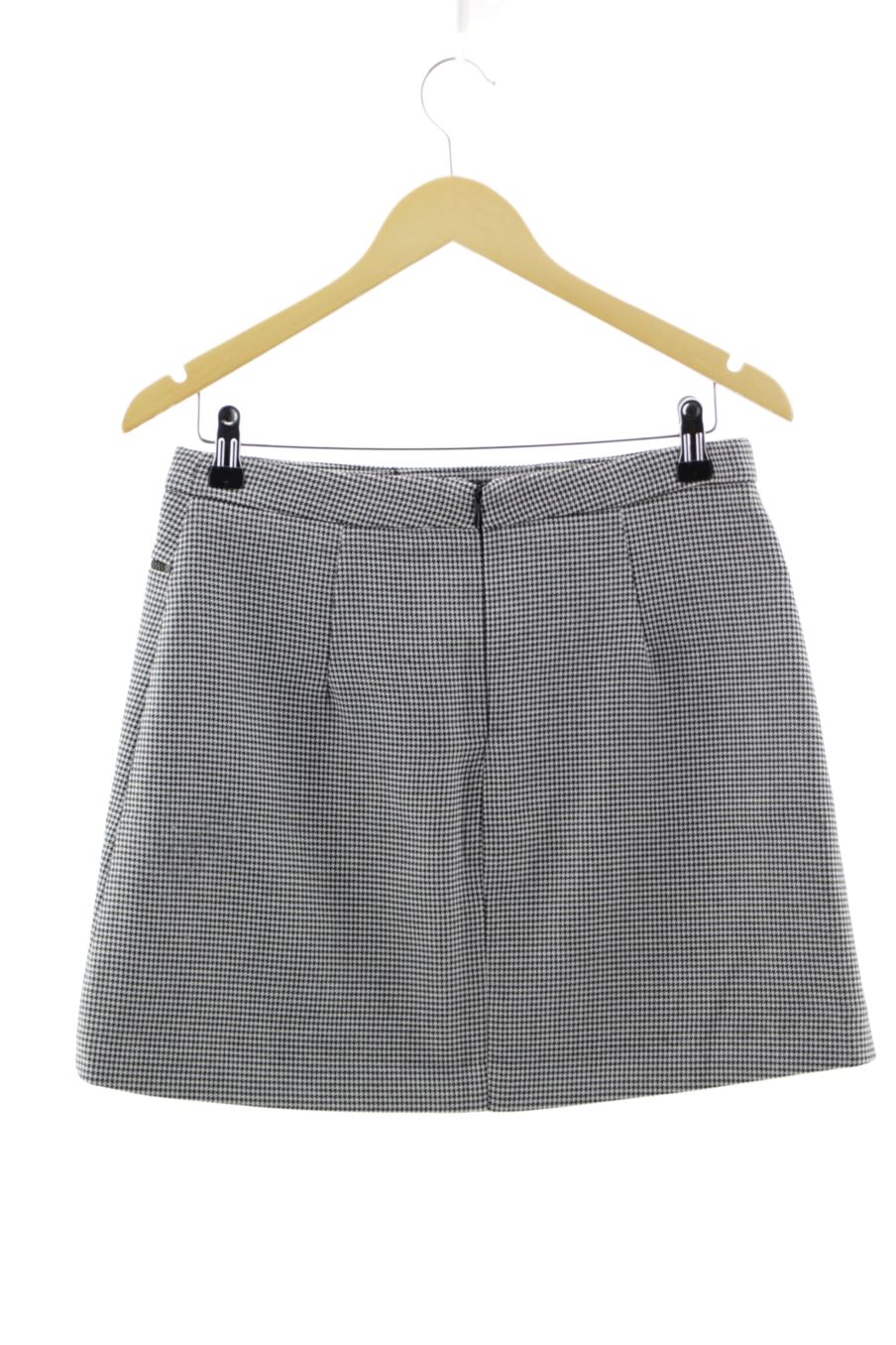 Jupe Mango de la taille 38, de couleur carreaux