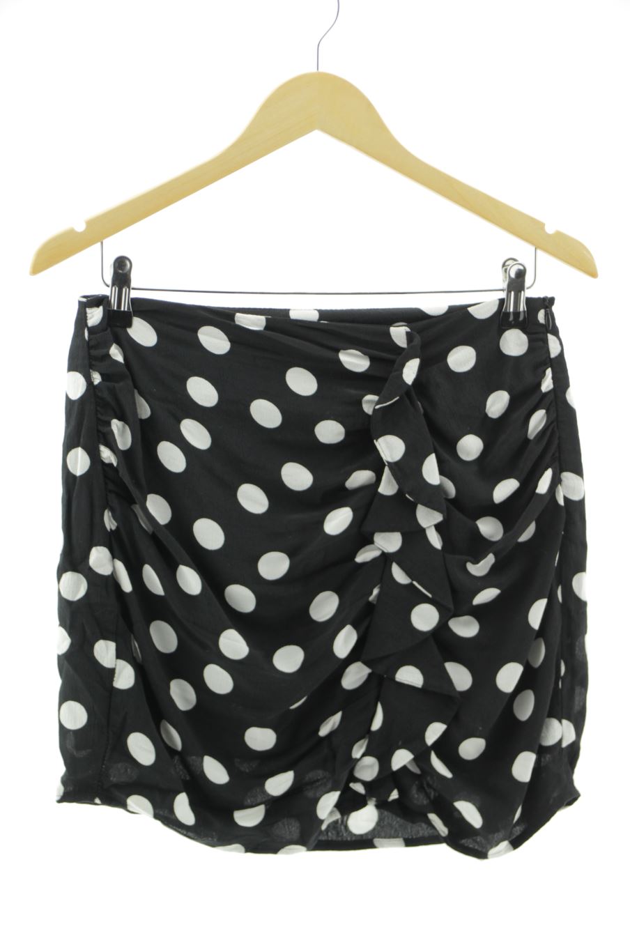 Falda de Bershka de la talla M, de color negro