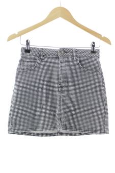 Aufwändiger Rock S Subdued