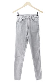 Jeans 34 Stradivarius, foto 1 di 2