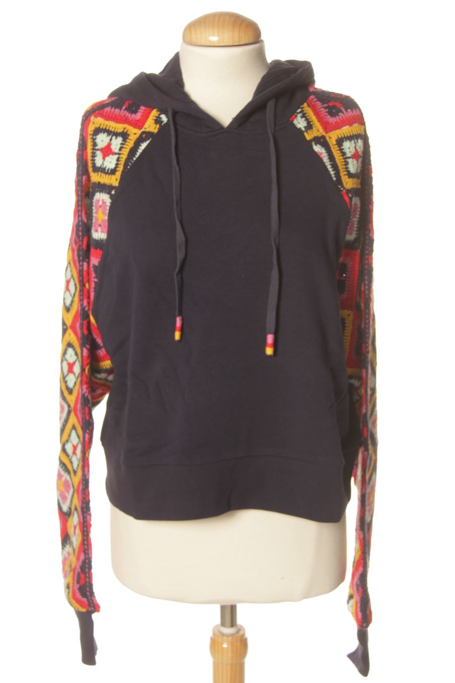 Sweat Desigual de la taille M, de couleur bleu marine