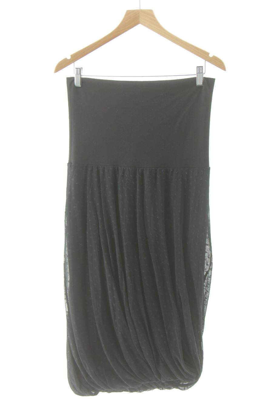 Falda de yoek de la talla M, de color negro